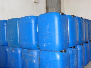 河南次氯酸钠生产厂家 次氯酸钠郑州市区内免费送货 漂白水 图片_高清大图